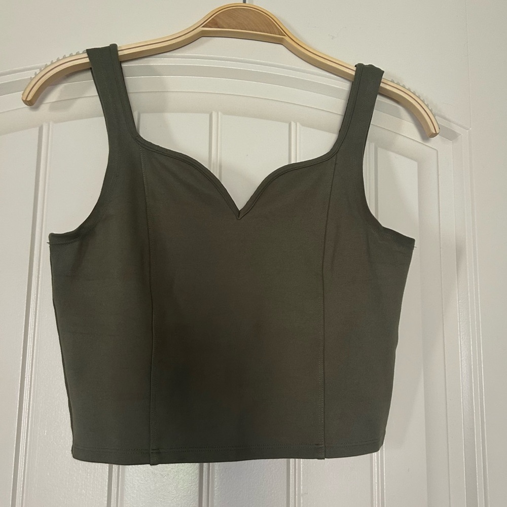 Abercrombie sweetheart top